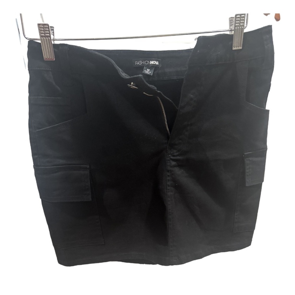 Fashion Nova skirt
